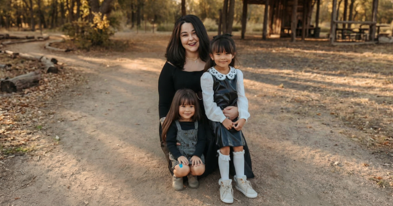 Nicole Phommanorat, neurodivergent homeschooling mom with daughters.